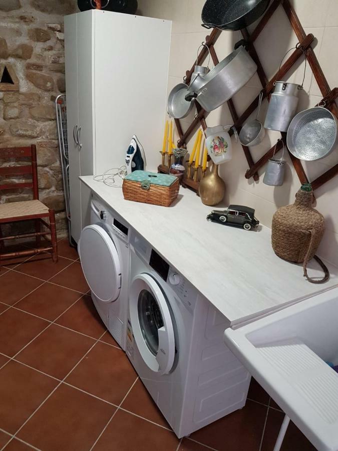Arjona Apartamentos Hela מראה חיצוני תמונה